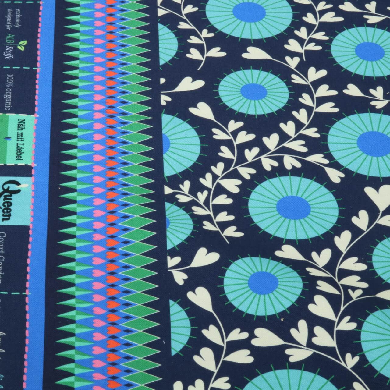 Toile canevas bio - HHL Queen Of Hearts Court Garden Bleu marine-1 Toile canevas bio - HHL Queen Of Hearts Court Garden Bleu marine-1