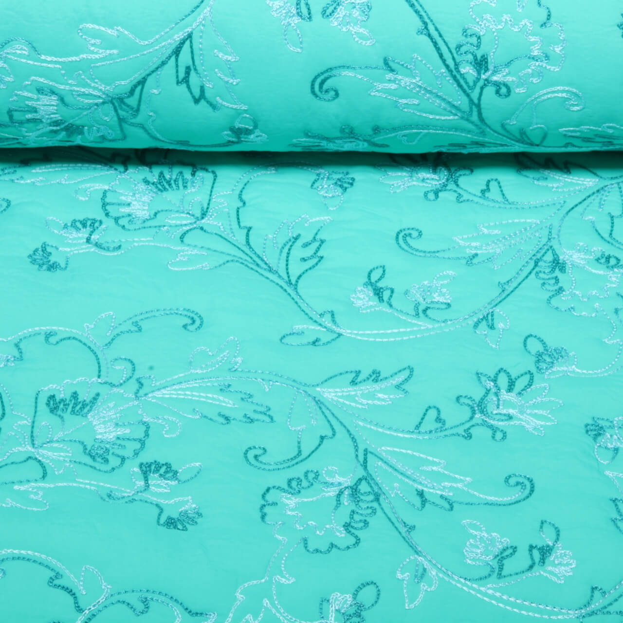 Tissu matelassé pour veste - Fleurs brodées Turquoise-0 Tissu matelassé pour veste - Fleurs brodées Turquoise-0