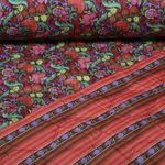 Tissu matelassé - Double face, imprimé floral numérique, Marron et Multicolore, avec impression sur film Tissu matelassé - Double face, imprimé floral numérique, Marron et Multicolore, avec impression sur film