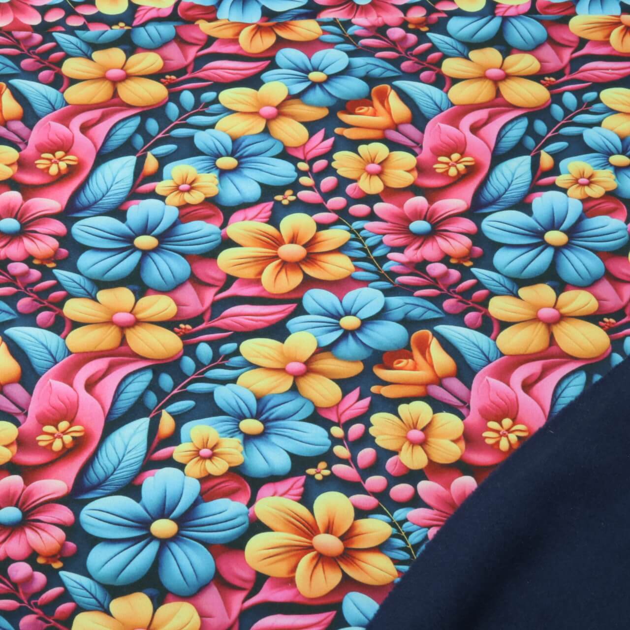 Softshell - Motif d'impression numérique « Fleurs multicolores » Bleu marine-1 Softshell - Motif d'impression numérique « Fleurs multicolores » Bleu marine-1