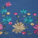 Jeans - B-Trendy Bordüre Stickerei Blumen Blau Jeans - B-Trendy Bordüre Stickerei Blumen Blau