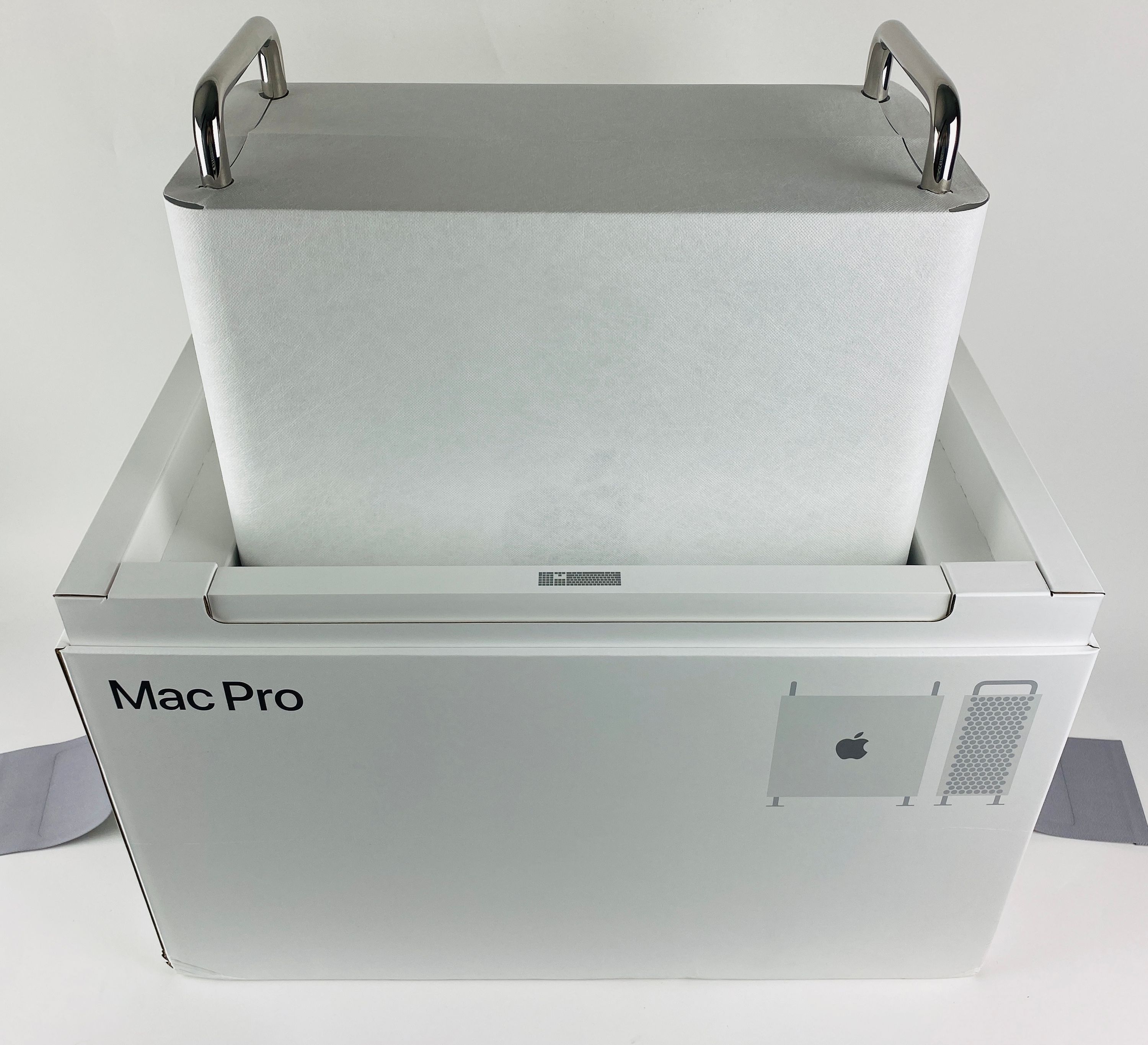 Apple Mac Pro 2023 A2786 M2 Ultra 24-C CPU 60-C GPU 64 GB RAM 1 TB SSD OVP MwSt. Apple Mac Pro 2023 A2786 M2 Ultra 24-C CPU 60-C GPU 64 GB RAM 1 TB SSD OVP MwSt.