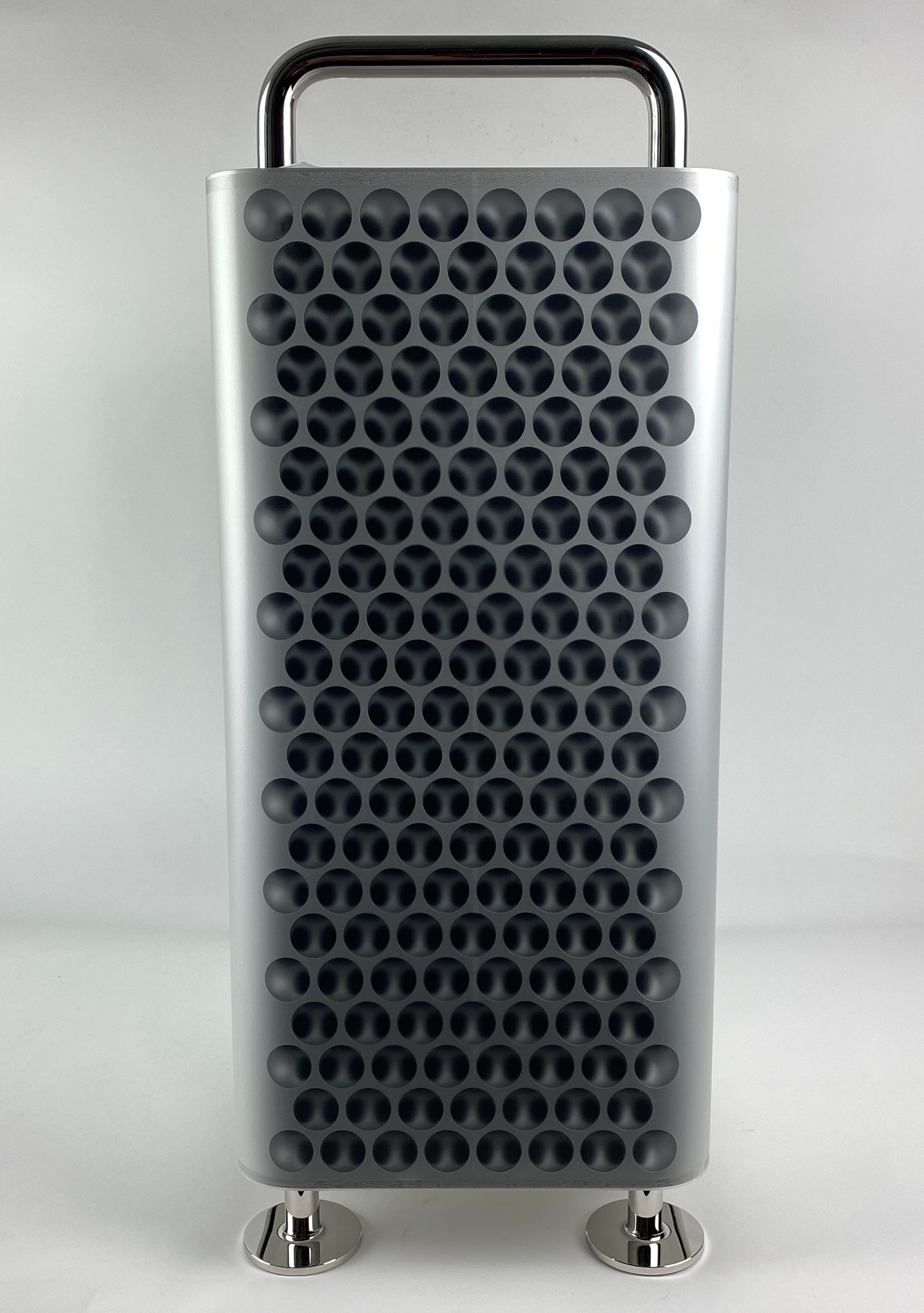 Apple Mac Pro 2023 A2786 M2 Ultra 24-C CPU 60-C GPU 64 GB RAM 1 TB SSD OVP MwSt. Apple Mac Pro 2023 A2786 M2 Ultra 24-C CPU 60-C GPU 64 GB RAM 1 TB SSD OVP MwSt.