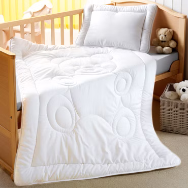 Kinderbetten Set Teddy 2-teilig - Kinderbettdecke 100x135 cm & Kopfkissen 40x60 cm