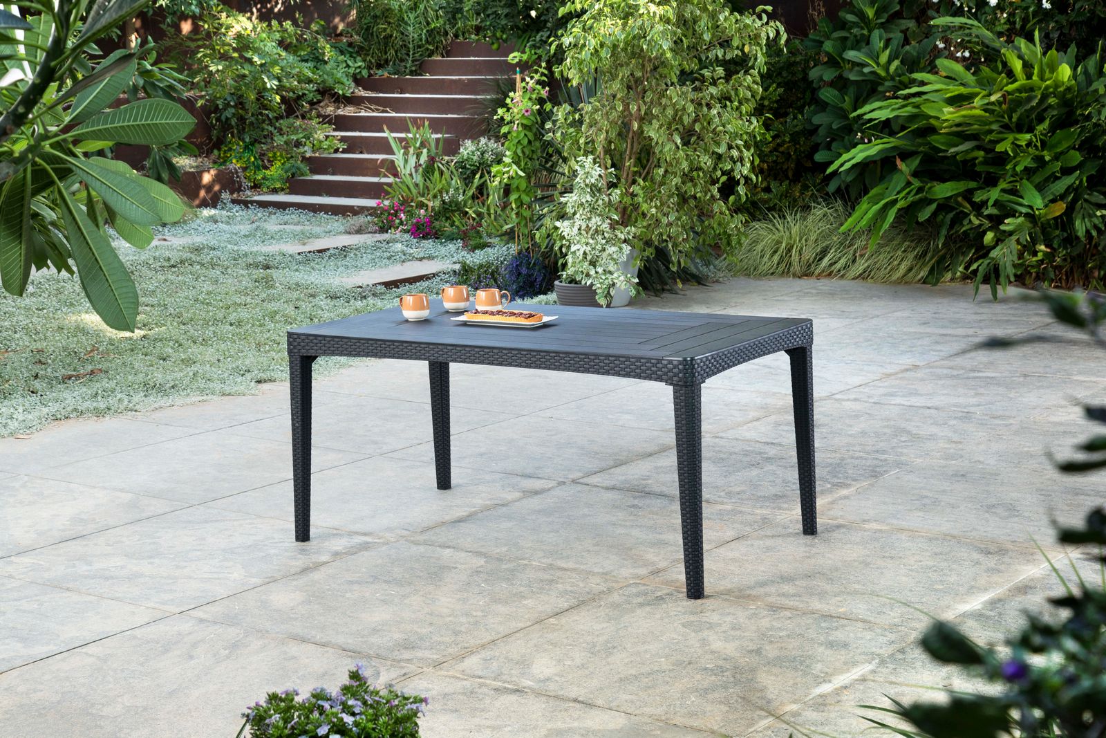Allibert Gartentisch Girona für 4–6 Personen - leicht, robust & wetterfest Final SALE