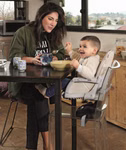 Kinder Sitzerhöhung Idea cam-kinder-sitzerhoehung-idea-baby-mit-mutter-essen-zusammen.jpg