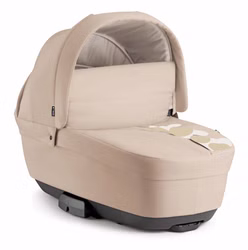 CAM Duo Kinderwagen Techno Babila beige Breite, weiche Tragewanne des CAM Techno Babila Kinderwagens mit verstellbarer Rückenlehne und atmungsaktivem Boden für optimalen Komfort und Sicherheit beige