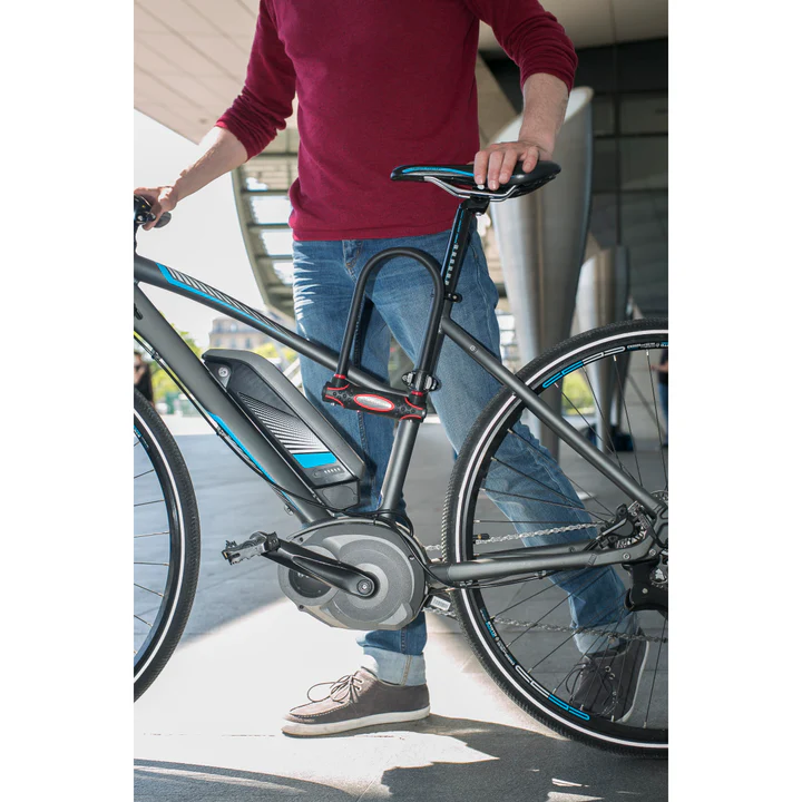 Master Lock Bügelschloss Bügelhöhe: ca. 21 cm VDS Klasse A+, SBSC, absichtlich gesichert Master Lock Bügelschloss Bügelhöhe: ca. 21 cm VDS Klasse A+, SBSC, absichtlich gesichert