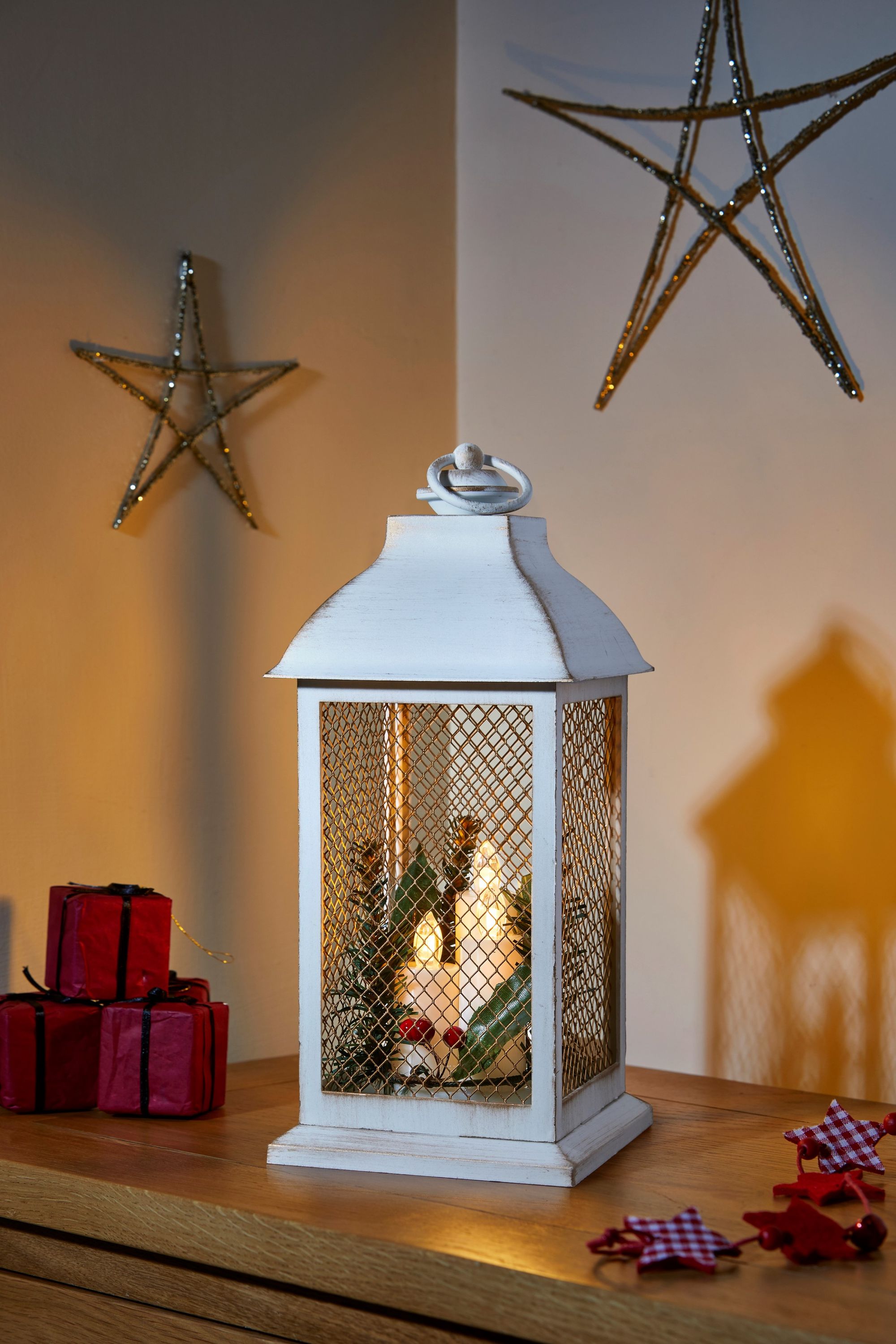 Deko Laterne Weihnachten 3 Modelle mit LED Kerze und Batterie Timer 32 cm hoch