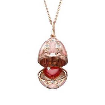 Herz-Überraschungsmedaillon aus traditionellem Roségold mit Diamanten und rosa Guilloché-Emaille