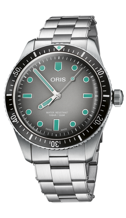 Divers Sixty‑Five