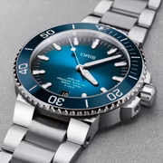 Aquis Date Calibre 400