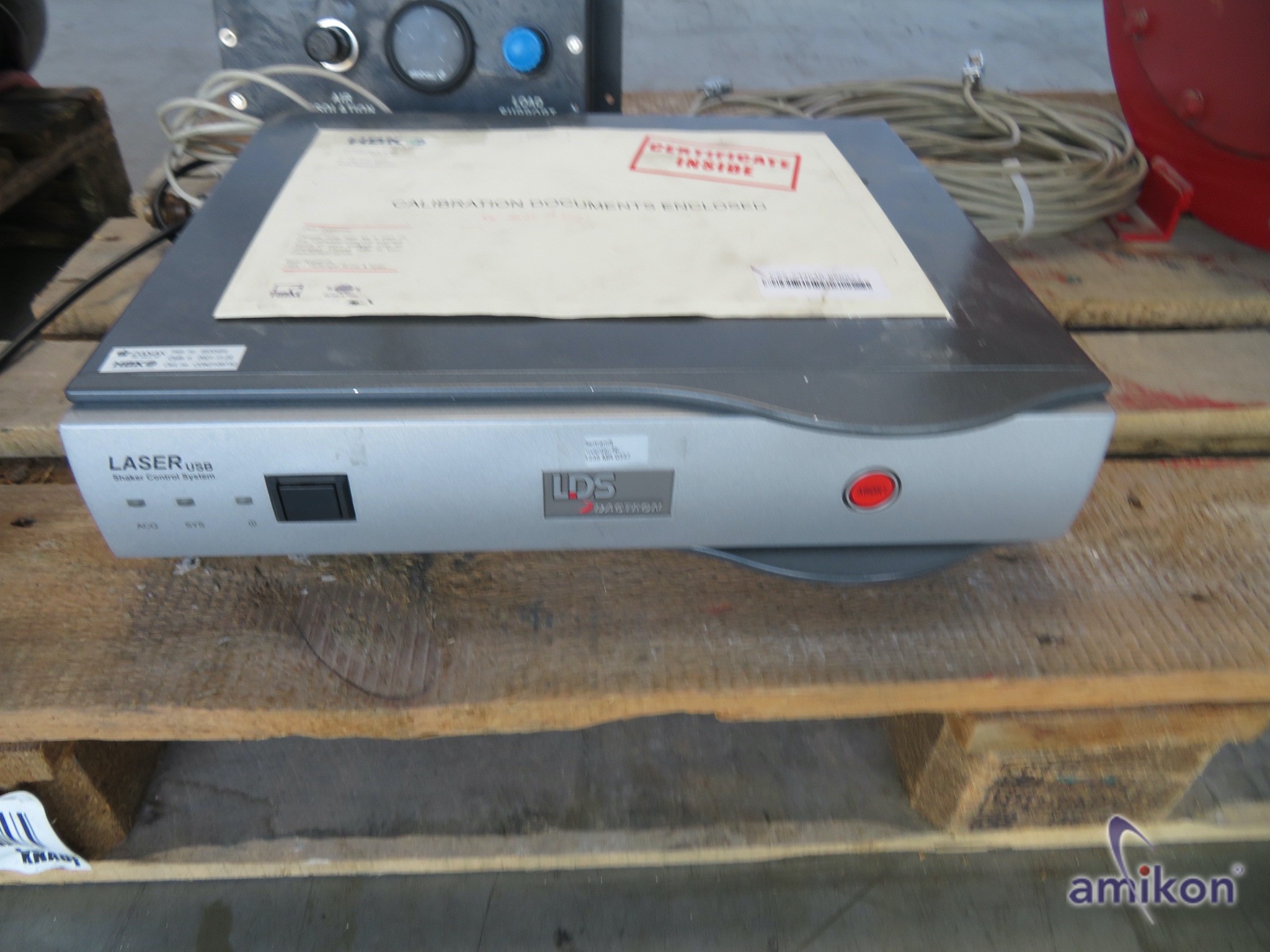 LDS V 890-640 Vibration Test System Vibration Exciter SPA 50K and Power ...