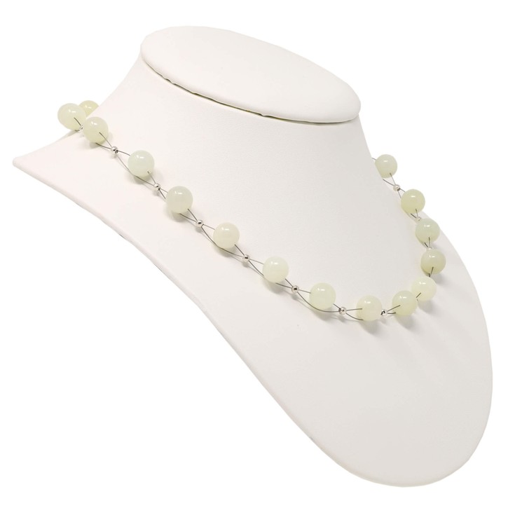 Halskette aus Edelstein Jade