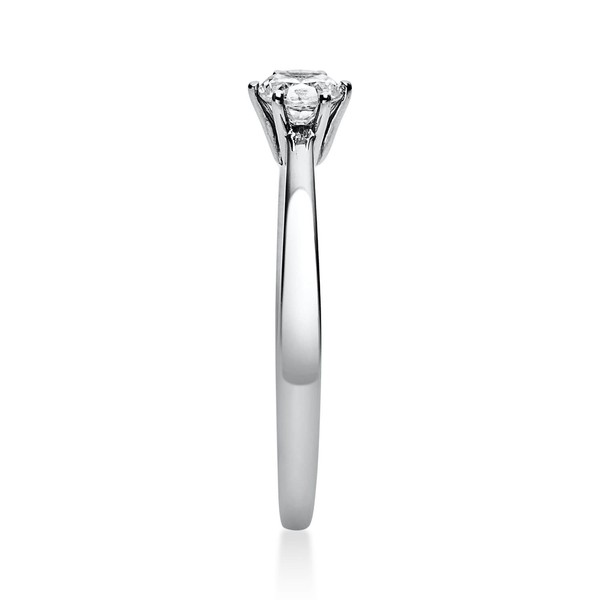 Solitär Ring aus 585 Weißgold mit Brillant 0.25 Ct