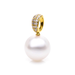 Anhänger aus 750 Gelbgold Süßwasser-Perle 10,5mm 21 Brillanten 0,13ct W-SI
