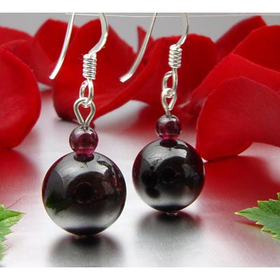 Ohrringe aus Granat und 925 Silber