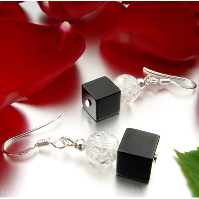 Ohrringe aus Onyx und Bergkristall und 925 Silber