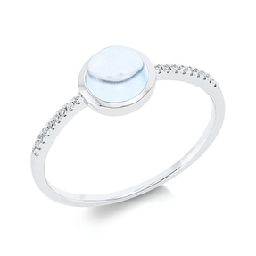 Ring aus 750 Weißgold Topas 1,26ct skyblue 18 Diamanten 0,05ct TW-SI B:7,2mm