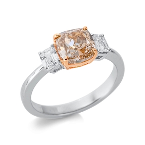 Ring aus 750 Gold weiß/rot 3 Diamanten 2,26ct B:6,8mm