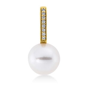 Anhänger aus 750 Gelbgold Süßwasser-Perle 9mm weiß 8 Brillanten 0,04ct TW-SI Anhänger aus 750 Gelbgold Süßwasser-Perle 9mm weiß 8 Brillanten 0,04ct TW-SI