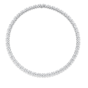 Collier aus 750 Gold Weißgold 235 Diamanten 22,7ct F-VSI L:42cm