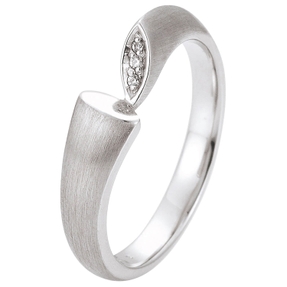 Ring aus 585 Gold Weißgold mattiert mit 3 Diamanten 0,019 Ct. W-SI, B: 5,2mm