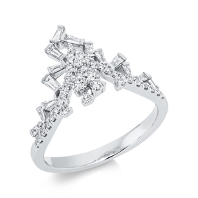 Ring aus 750 Gold Weißgold 51 Diamanten 0,51ct TW-SI B:13,3mm