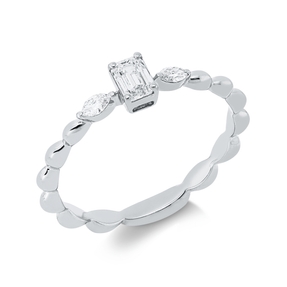 Ring aus 750 Gold Weißgold 3 Diamanten 0,34ct TW-SI B:4,4mm Ring aus 750 Gold Weißgold 3 Diamanten 0,34ct TW-SI B:4,4mm