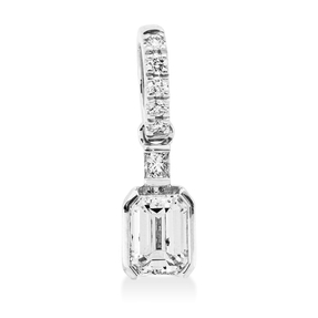 Anhänger aus 750 Gold Weißgold 7 Diamanten 0,39ct TW-SI 14,1x4,2mm mit Öse