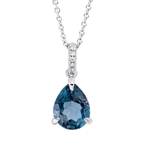 Collier aus 750 Weißgold Topas 2,29ct London Blue 5 Diamanten 0,02ct TW-SI L:45cm