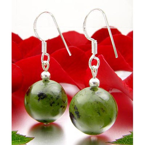Ohrhänger aus Jade und 925 Silber