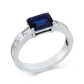 Ring 750 Weißgold Saphir 1,36ct blau 10 Diamanten Baguette-Schliff 0,79ct F-VSI