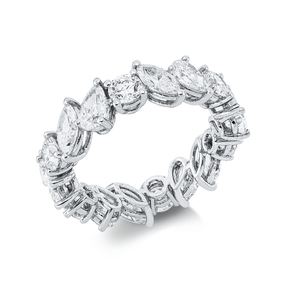Ring aus 750 Gold Weißgold 18 Diamanten 3,93ct B:5,8mm