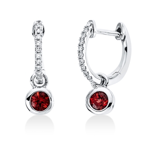 Creolen aus 750 Weißgold 2 Granate 0,39ct rot 20 Brillanten 0,06ct W-SI 15,8x4,8mm