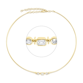 Collier aus 750 Gold Gelbgold 3 Diamanten 0,66ct TW-SI L:42cm Zarge
