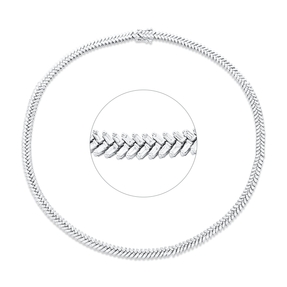 Collier aus 585 Weißgold 252 Diamanten Trapez-Schliff 4,04ct TW-VSI/SI L:38,1cm