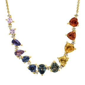 Collier aus 750 Gelbgold 12 Saphire 3,63ct mehrfarbig 13 Brillanten 0,11ct TC-SI