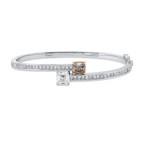 Armreif aus 750 Gold weiß/rot 46 Diamanten 3,75ct 46x55mm 4er-Krappe