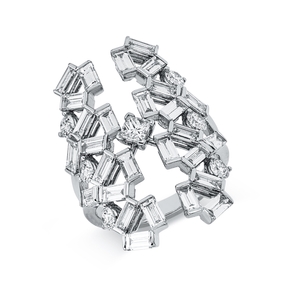 Ring in 750 white gold with 35 diamonds 3.38 ct F-VSI, width: 29.3 mm