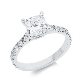Ring in 750 white gold with 19 diamonds 1.86 ct F-VSI, width: 7 mm 4-prong