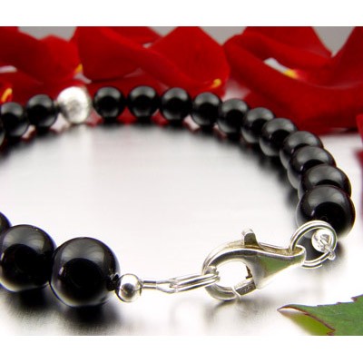 Armband aus Onyx und 925 Silber