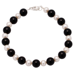 Armband aus Onyx & Süßwasserperlen & 925 Silber schwarz weiß Armschmuck Damen Armband aus Onyx & Süßwasserperlen & 925 Silber schwarz weiß Armschmuck Damen