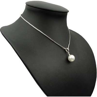 Anhänger aus Muschelkernperle und 925 Silber weiß