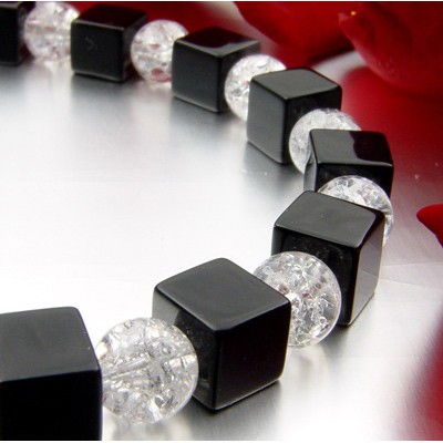 Armband aus Onyx und Bergkristall und 925 Silber