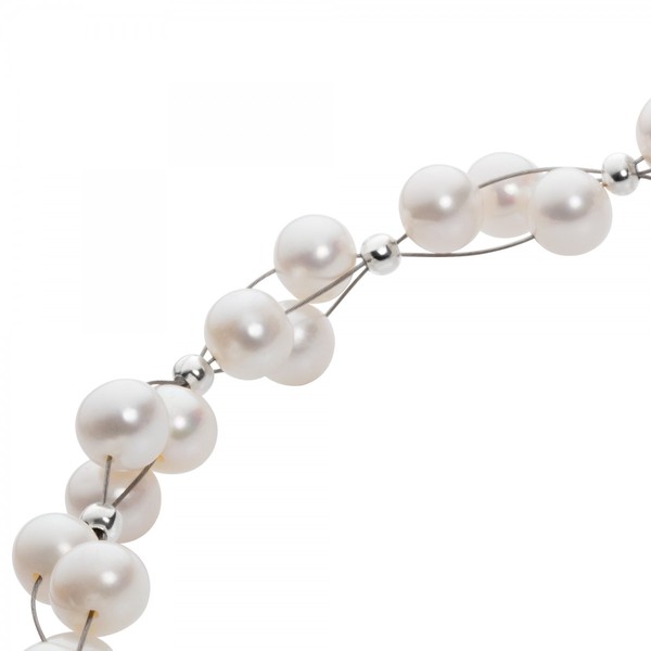 Armband aus Perlen creme-weiß 3-reihig
