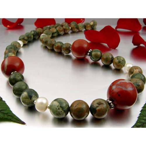 Kette aus Jaspis und 925 Silber