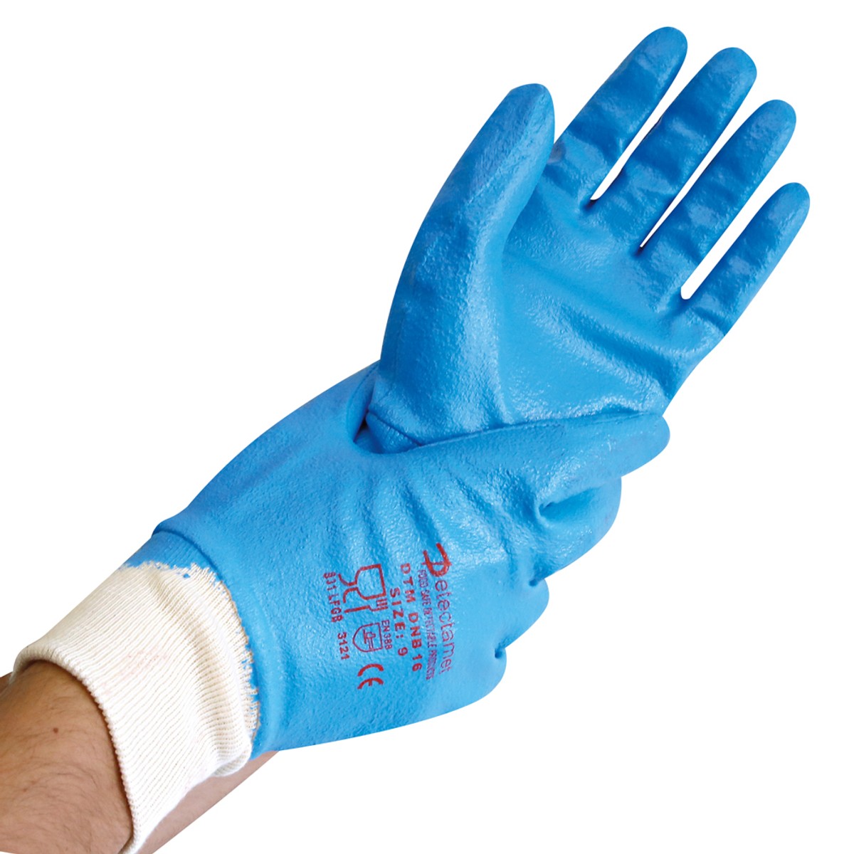 Blaue Nitril-Arbeitshandschuhe mit weißem Strickbund, an Händen getragen Blaue Nitril-Arbeitshandschuhe mit weißem Strickbund, an Händen getragen