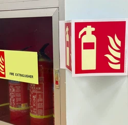 winkelschild-feuerlo--scher-nachleuchtend-3.jpeg winkelschild-feuerlo--scher-nachleuchtend-3.jpeg