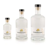 Hochwertiges Mirabellenwasser als Digestif in allen Flaschengrößen